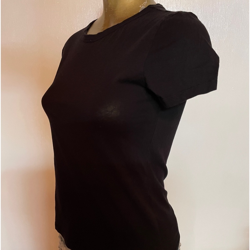 Cute Basic Black Cropped Tee Shirt Small